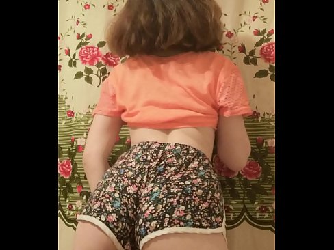 ❤️ Jeune fille sexy se déshabillant devant la caméra. Super porno at fr.appassistance.ru ❌