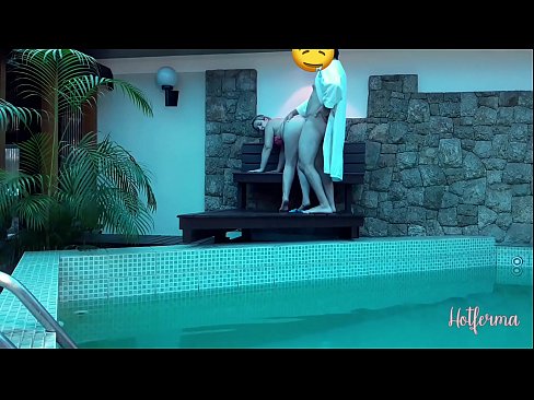❤️ Le patron invite la femme de chambre à la piscine, mais n'a pas pu résister à une chaude Super porno at fr.appassistance.ru ❌